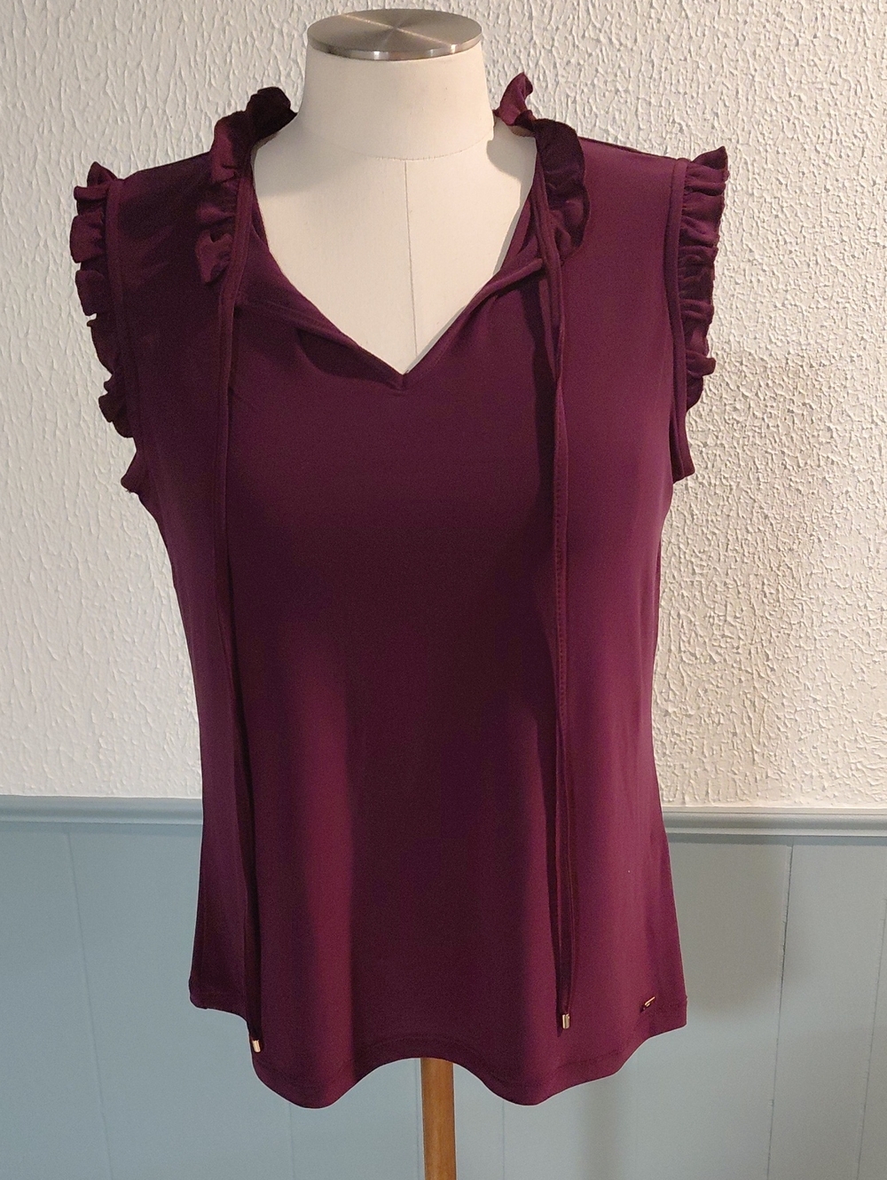 Tommy Hilfiger Plum Ruffle-Trim Sleeveless V-Neck Top
